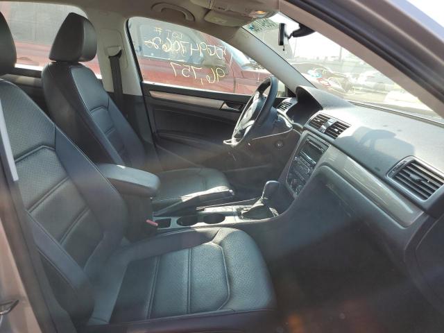 Photo 5 from auction – 2014 VOLKSWAGEN PASSAT S with VIN 1VWAS7A31EC052949
