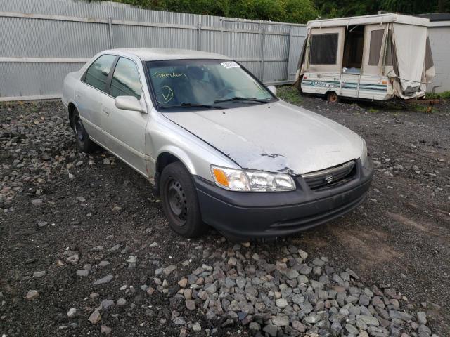 Photo 1 from auction – 2000 TOYOTA CAMRY CE with VIN 4T1BG22K0YU716671