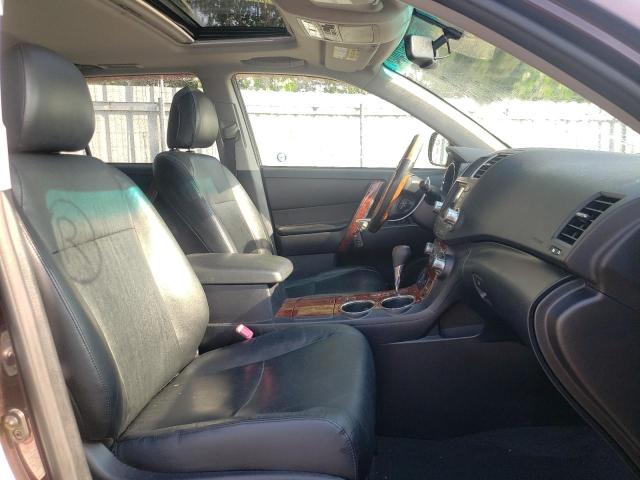 Photo 5 from auction – 2011 TOYOTA HIGHLANDER with VIN JTEDC3EH7B2002288
