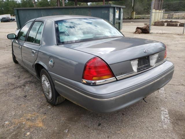 Photo 3 from auction – 2000 FORD CROWN VICT with VIN 2FAFP73W7YX120489