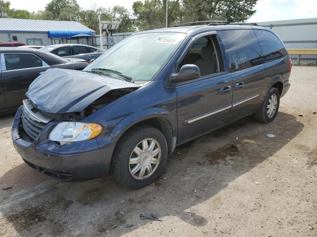 Photo 2 from auction – 2007 CHRYSLER TOWN & COU with VIN 2A4GP54L27R195606