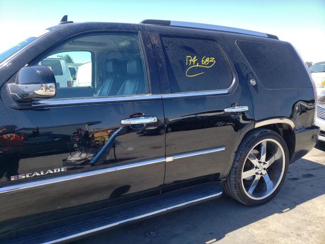 Photo 9 from auction – 2007 CADILLAC ESCALADE L with VIN 1GYFK63827R288399
