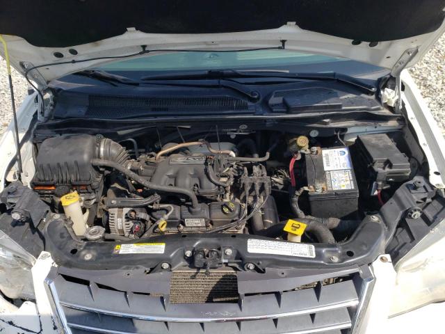 Photo 7 from auction – 2009 CHRYSLER TOWN & COU with VIN 2A8HR54199R680016