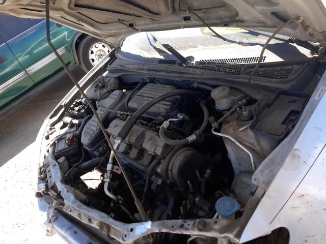 Photo 7 from auction – 2005 HONDA CIVIC DX V with VIN 1HGEM22335L011613