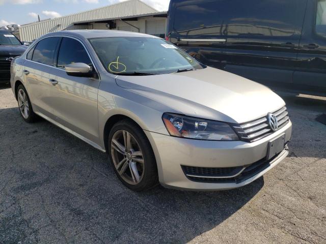 VOLKSWAGEN PASSAT SE 2014 with VIN 1VWBP7A33EC014435 - Photo from auction