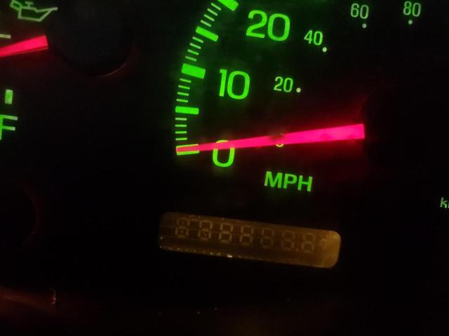 Photo 8 from auction – 2002 FORD F150 SUPER with VIN 1FTRW07L52KD05992