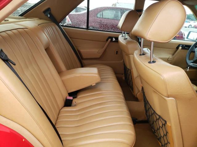 Photo 6 from auction – 1992 MERCEDES-BENZ 190 E 2.6 with VIN WDBDA29D4NF886102