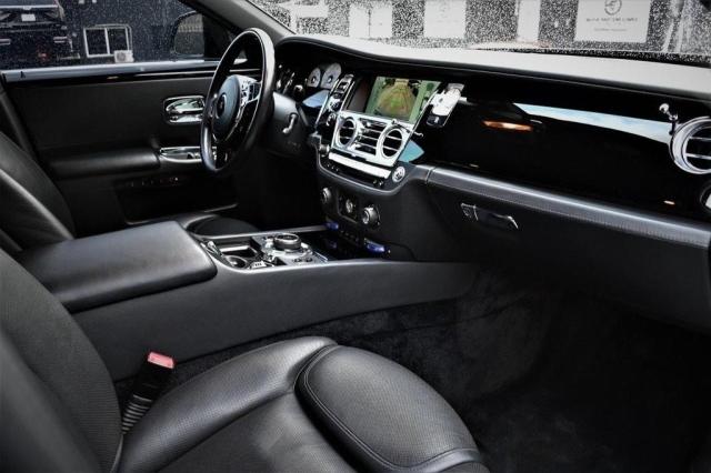 Photo 9 from auction – 2015 ROLLS-ROYCE GHOST with VIN SCA664S57FUX53140