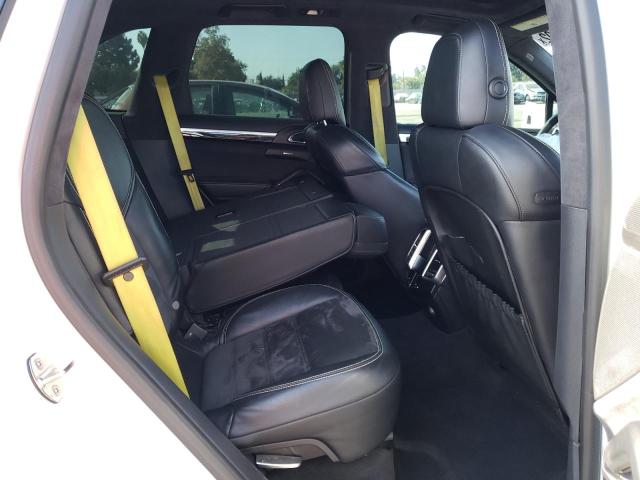 Photo 6 from auction – 2014 PORSCHE CAYENNE GT with VIN WP1AD2A24ELA73106