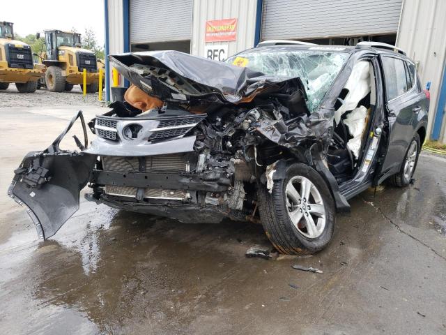 Photo 2 from auction – 2015 TOYOTA RAV4 XLE with VIN JTMRFREV8FJ027688
