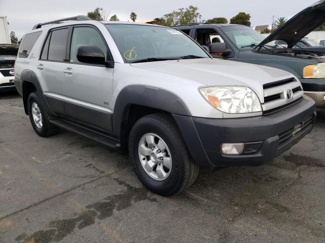 TOYOTA 4RUNNER SR 2003 with VIN JTEZU14R938000560 - Photo from auction