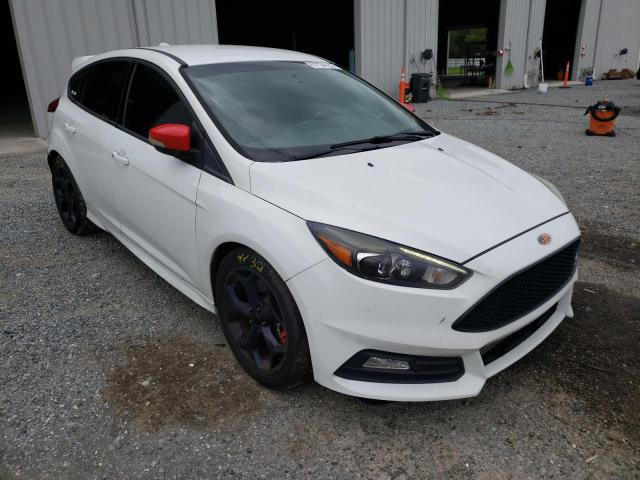 FORD FOCUS ST 2016 with VIN 1FADP3L99GL376171 - Photo from auction