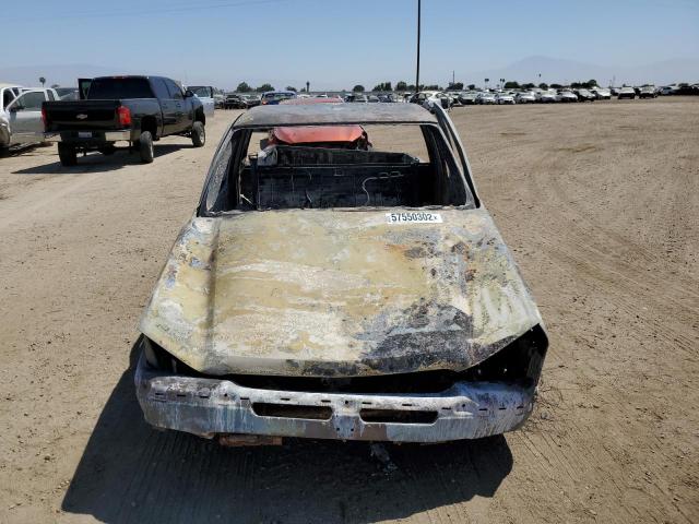 Photo 9 from auction – 1999 CHEVROLET SILVERADO with VIN 1GCEC14W2XZ120177