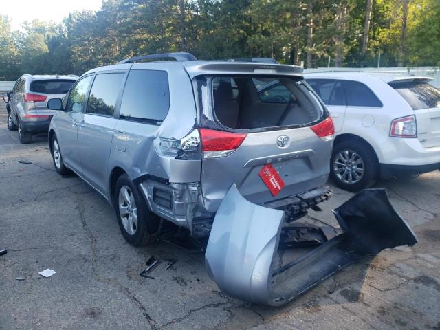 Photo 3 from auction – 2014 TOYOTA SIENNA LE with VIN 5TDKK3DC9ES435158