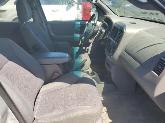 Photo 5 from auction – 2002 FORD ESCAPE XLT with VIN 1FMYU04152KC73738