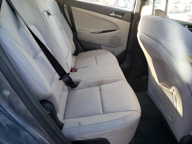 Photo 6 from auction – 2017 HYUNDAI TUCSON SE with VIN KM8J23A45HU565359