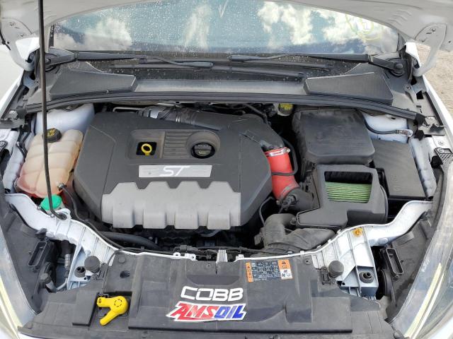 Photo 7 from auction – 2015 FORD FOCUS ST with VIN 1FADP3L91FL312172