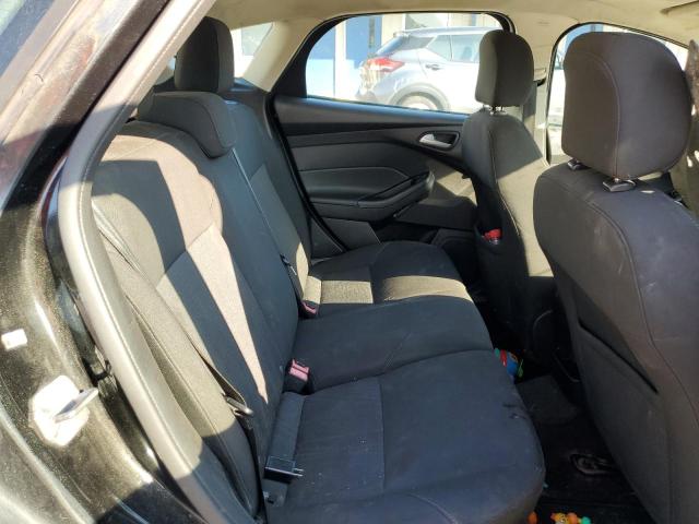 Foto 6 de la subasta – 2015 FORD FOCUS SE con VIN 1FADP3K24FL313059