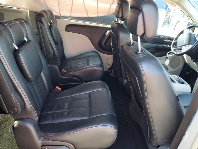 Photo 6 from auction – 2012 CHRYSLER TOWN & COU with VIN 2C4RC1CG0CR106701