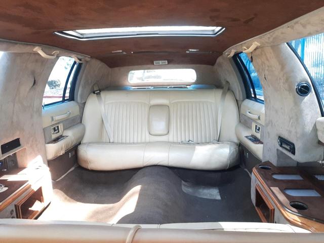 Photo 6 from auction – 1994 LINCOLN TOWN CAR E with VIN 1LNLM81W6RY613253