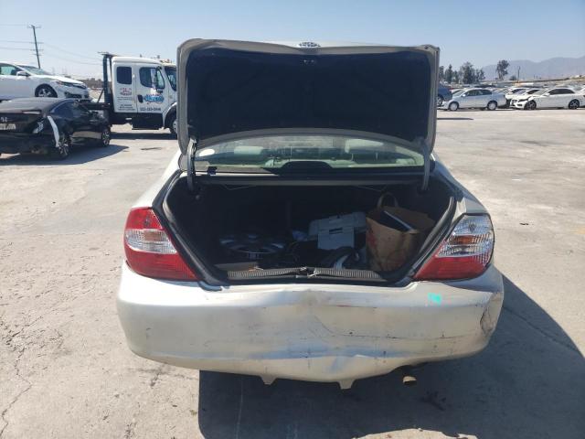Photo 9 from auction – 2003 TOYOTA CAMRY LE with VIN JTDBE32K030240342