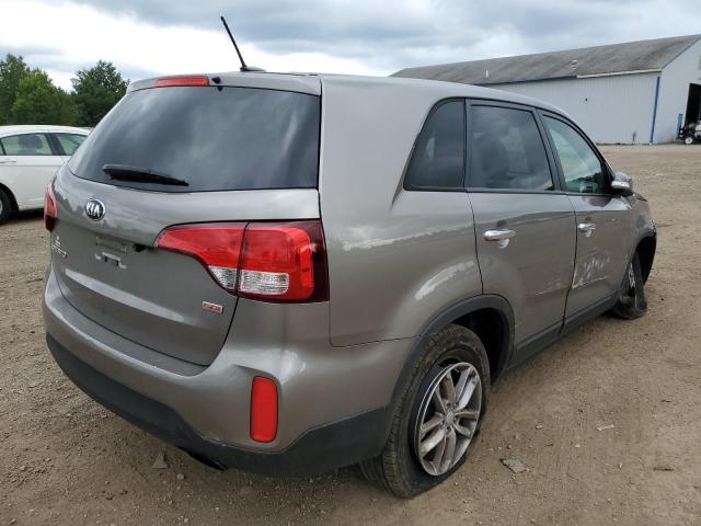 Photo 4 from auction – 2015 KIA SORENTO LX with VIN 5XYKT3A65FG657934