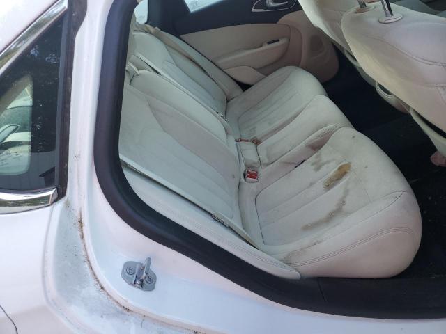 Photo 6 from auction – 2015 CHRYSLER 200 LX with VIN 1C3CCCFB3FN618427
