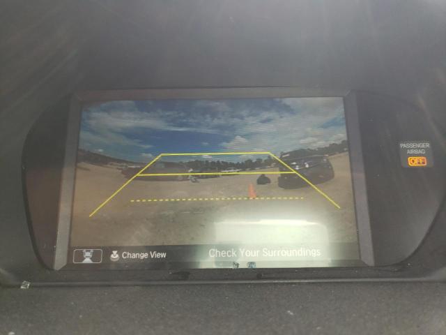 Photo 9 from auction – 2020 ACURA TLX with VIN 19UUB1F38LA010035