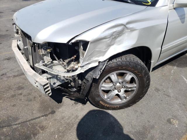 Photo 9 from auction – 2005 TOYOTA HIGHLANDER with VIN JTEEP21A050110201