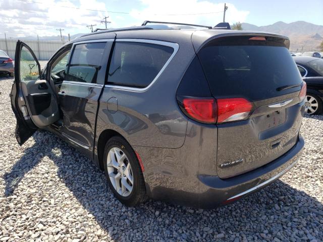 Photo 3 from auction – 2019 CHRYSLER PACIFICA with VIN 2C4RC1GG9KR737696