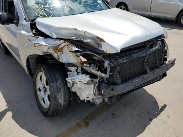 Photo 9 from auction – 2010 TOYOTA RAV4 with VIN JTMBF4DV0A5027658