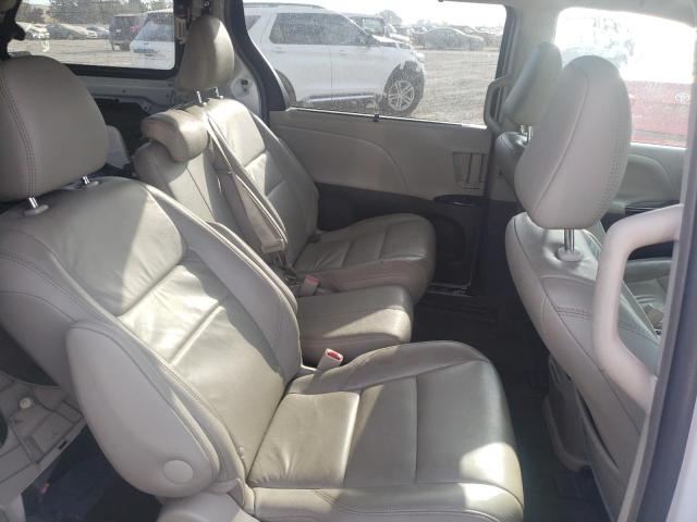 Photo 6 from auction – 2017 TOYOTA SIENNA XLE with VIN 5TDYZ3DC4HS859129