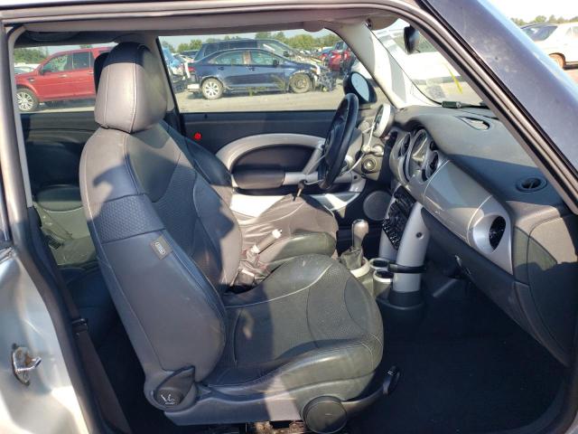 Photo 5 from auction – 2004 MINI COOPER with VIN WMWRC33474TJ62689