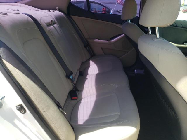 Photo 6 from auction – 2011 KIA OPTIMA LX with VIN KNAGM4A74B5116651