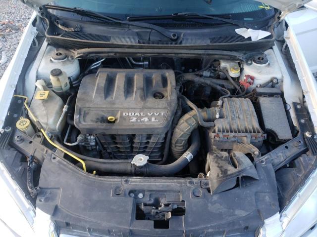 Photo 7 from auction – 2014 CHRYSLER 200 TOURIN with VIN 1C3CCBBBXEN119123