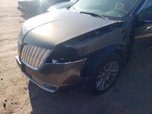 Photo 9 from auction – 2011 LINCOLN MKT with VIN 2LMHJ5FR7BBJ51289