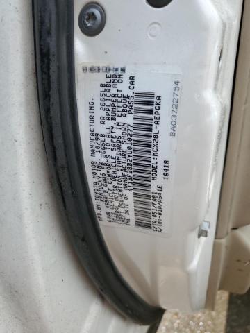 Photo 10 from auction – 2000 TOYOTA AVALON XL with VIN 4T1BF28B2YU010277