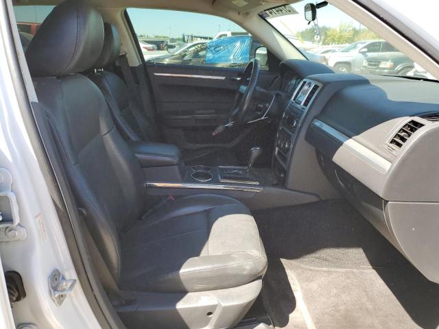 Photo 5 from auction – 2010 CHRYSLER 300 TOURIN with VIN 2C3CA5CV7AH327043