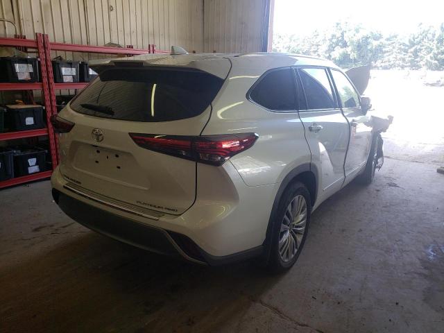 Photo 4 from auction – 2022 TOYOTA HIGHLANDER with VIN 5TDFZRBH4NS189845
