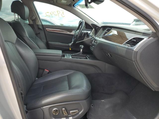 Photo 5 from auction – 2018 GENESIS G80 with VIN KMHGN4JE2JU236737