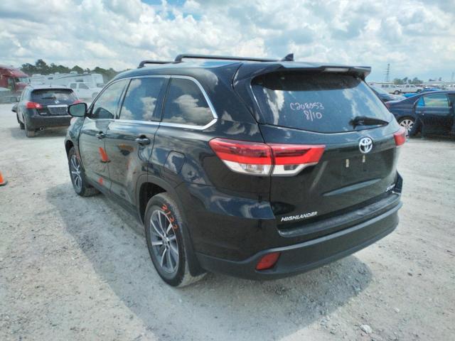 Photo 3 from auction – 2019 TOYOTA HIGHLANDER with VIN 5TDJZRFH8KS612054