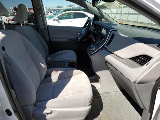 Photo 5 from auction – 2020 TOYOTA SIENNA LE with VIN 5TDKZ3DC6LS021702