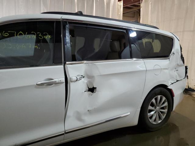 Photo 9 from auction – 2017 CHRYSLER PACIFICA T with VIN 2C4RC1BG3HR691900
