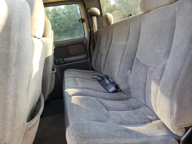 Photo 6 from auction – 2004 CHEVROLET SILVERADO with VIN 2GCEK19TX41128694