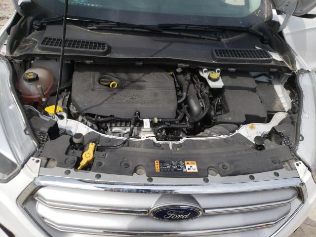 Photo 7 from auction – 2017 FORD ESCAPE SE with VIN 1FMCU9GD0HUE90437