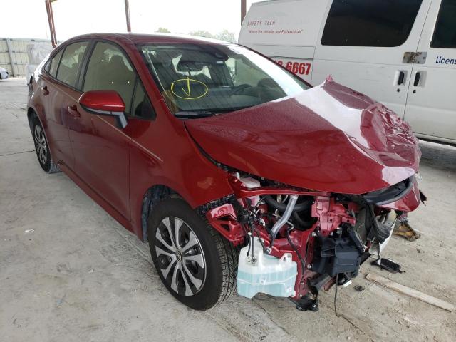 TOYOTA COROLLA LE 2022 with VIN JTDEAMDE7NJ043462 - Photo from auction