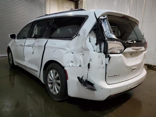 Photo 3 from auction – 2017 CHRYSLER PACIFICA T with VIN 2C4RC1BG3HR691900