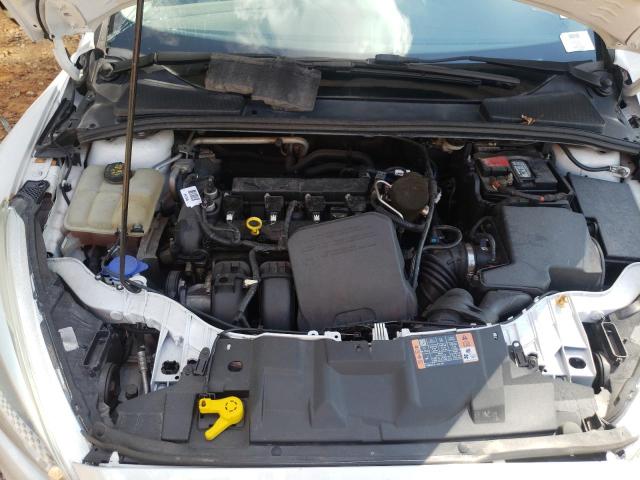 Photo 7 from auction – 2015 FORD FOCUS SE with VIN 1FADP3F22FL325687