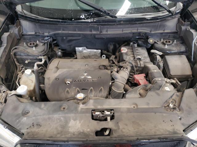 Photo 7 from auction – 2015 MITSUBISHI OUTLANDER with VIN 4A4AP4AUXFE029647