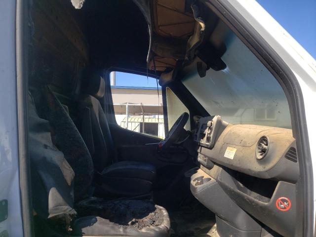 Photo 5 from auction – 2019 MERCEDES-BENZ SPRINTER 2 with VIN WD3PF0CD5KP057696